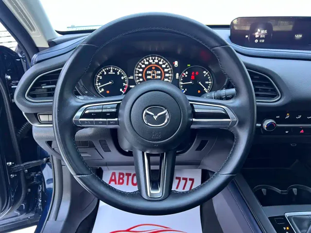 Mazda CX-30 — Фото автомобиля 10