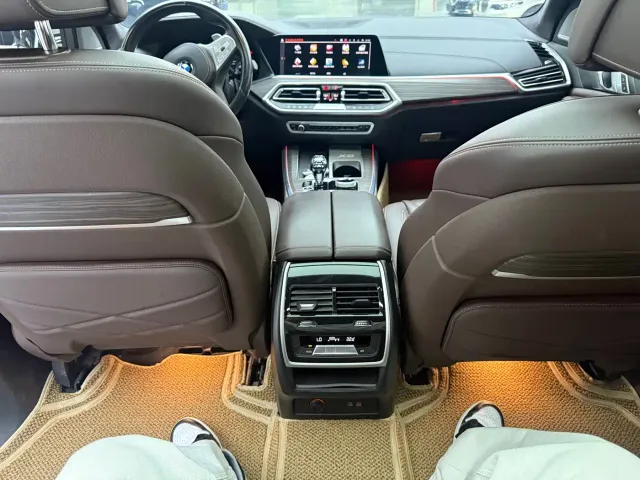 BMW X5 — Фото автомобиля 14
