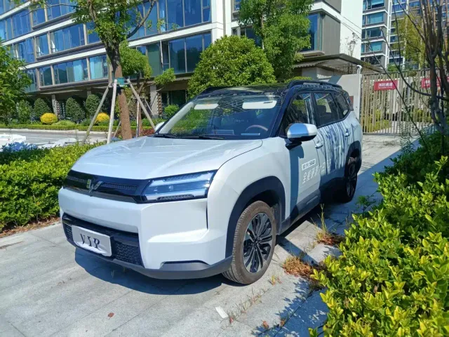 Wuling Starlight 560 — Фото автомобиля 3