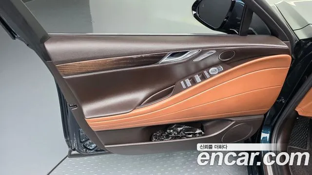 Genesis G80 Бензин 2.5 турбо AWD — Фото автомобиля 21