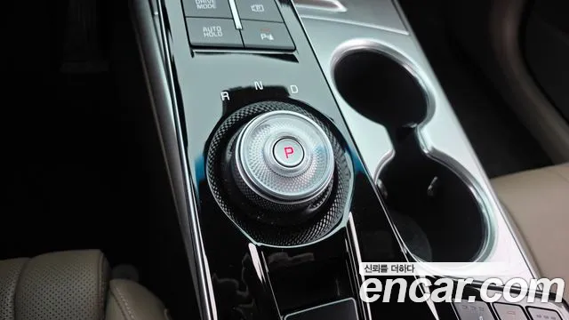 Kia K8 Hybrid — Фото автомобиля 9