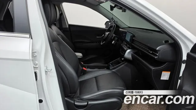 Hyundai Kona SX2 — Фото автомобиля 16