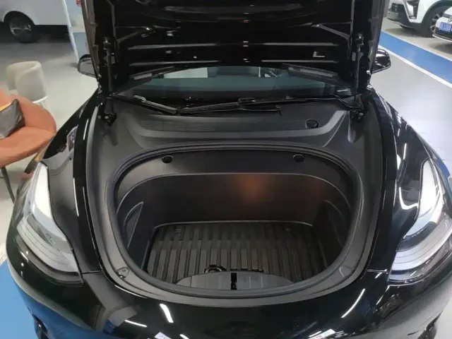 Tesla Model 3 2022 Model Rear-Wheel Drive Version — Фото автомобиля 19