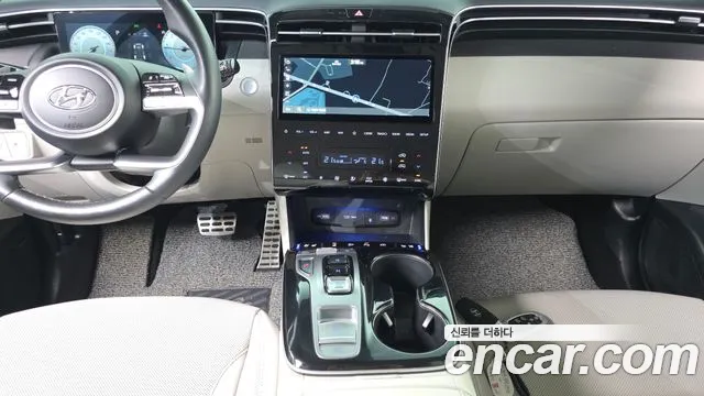 Hyundai Tucson Tucson (NX4) Дизель 2.0 4WD — Фото автомобиля 15
