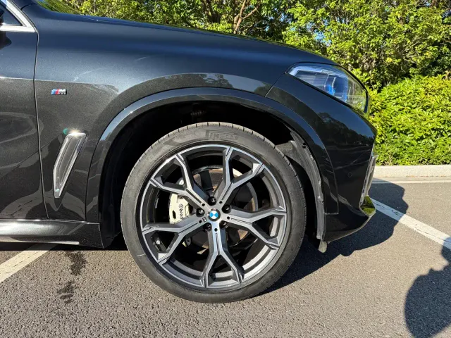 BMW X5 — Фото автомобиля 8