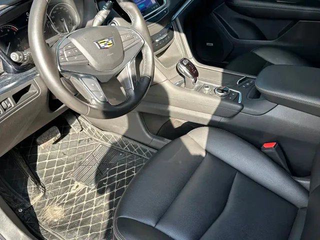 Cadillac XT5 — Фото автомобиля 5