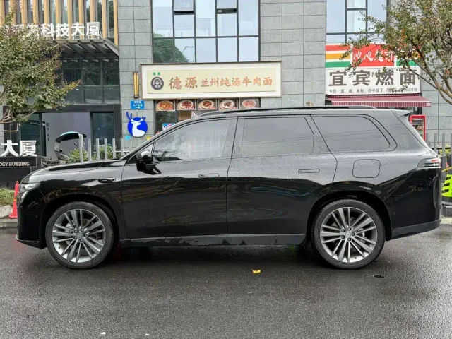 Leapmotor C16 — Фото автомобиля 3