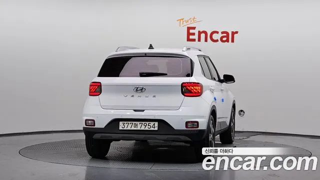 Hyundai Venue Venue 1.6 Modern Plus — Фото автомобиля 4