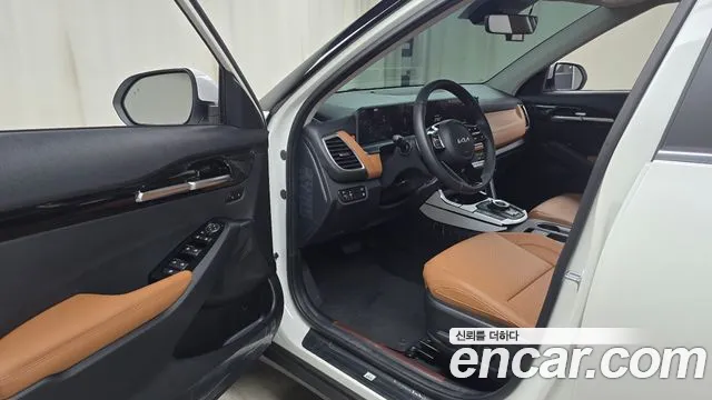 Kia Seltos Бензин 1.6 турбо 2WD — Фото автомобиля 10