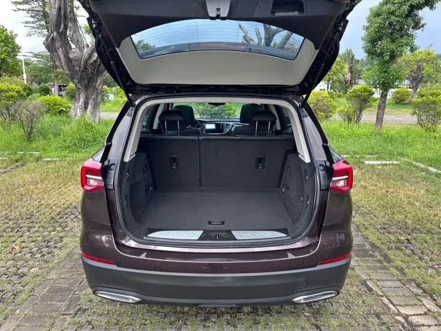 Buick Envision Plus — Фото автомобиля 22