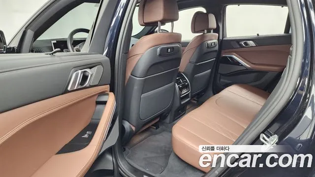 BMW X6 xDrive40i M Sport — Фото автомобиля 24