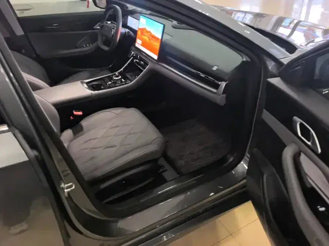 Geely Galaxy A7 — Фото автомобиля 8