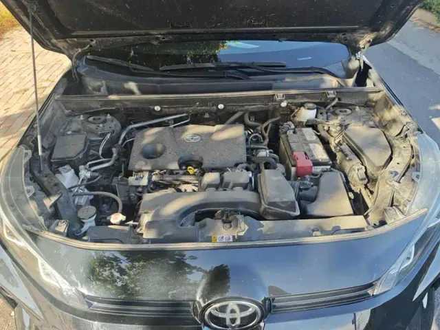 Toyota Wildlander — Фото автомобиля 10