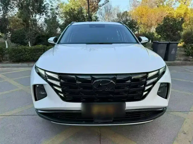 Hyundai Tucson — Фото автомобиля 10