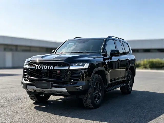 Фотография автомобиля — Toyota Land Cruiser