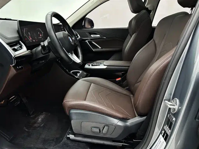 BMW X1 — Фото автомобиля 10