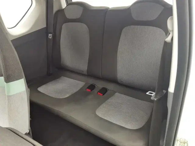 Wuling Hongguang Mini EV — Фото автомобиля 15