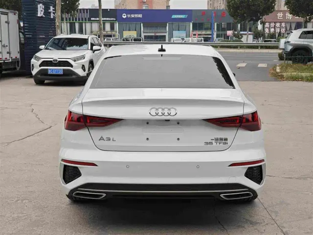 Audi A3 — Фото автомобиля 5