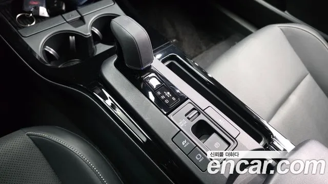 Toyota Prius — Фото автомобиля 9