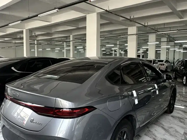 BYD Qin PLUS — Фото автомобиля 9