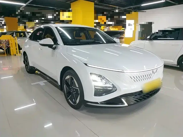 Wuling Starlight — Фото автомобиля 3