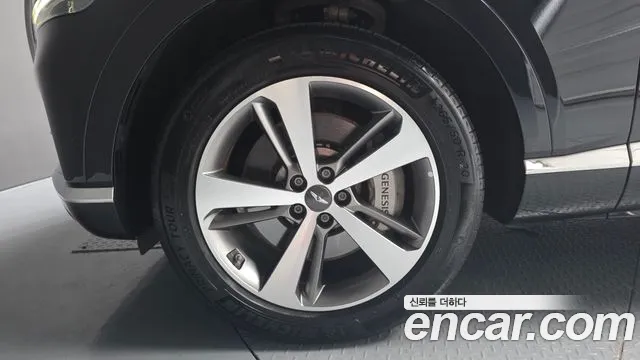 Genesis GV80 — Фото автомобиля 5