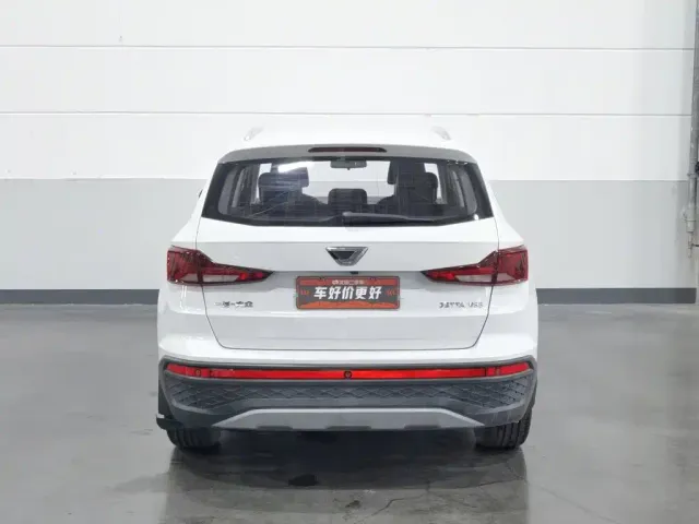Jetta VS5 — Фото автомобиля 4