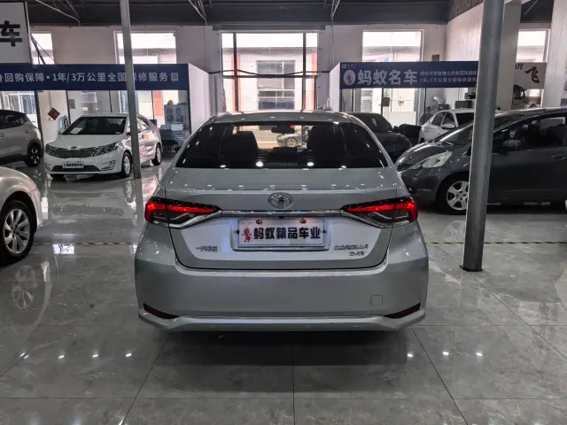 Toyota Corolla — Фото автомобиля 4
