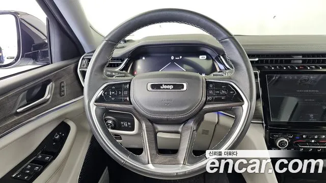 Jeep Cherokee WL — Фото автомобиля 13