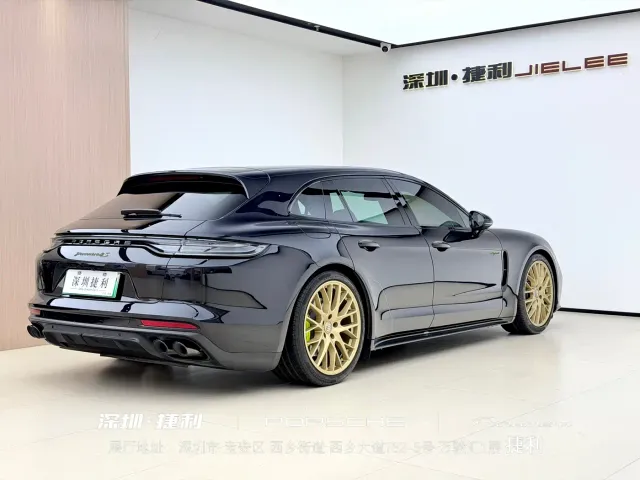 Porsche Panamera — Фото автомобиля 4
