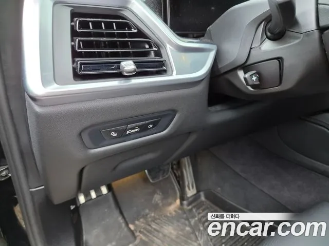 BMW X6 xDrive40i M Sport — Фото автомобиля 15