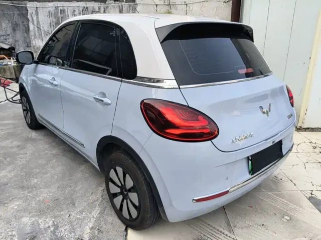 Wuling Bingo — Фото автомобиля 4