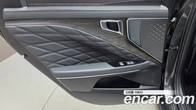 Kia K8 — Фото автомобиля 14