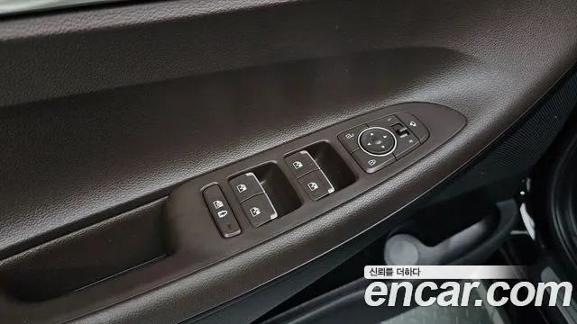 Hyundai Grandeur Новый Grandeur IG 3.0 LPi (Для проката) — Фото автомобиля 18