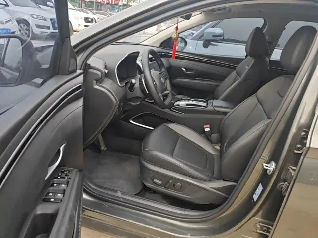 Hyundai Tucson — Фото автомобиля 15