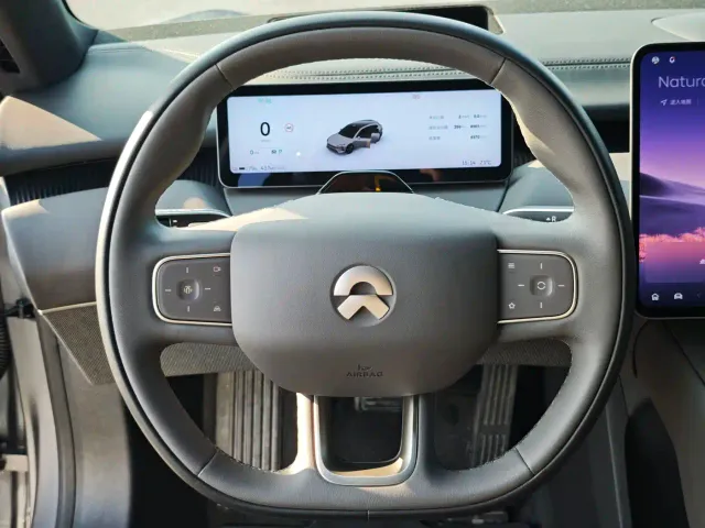 Nio ET5 Touring — Фото автомобиля 15