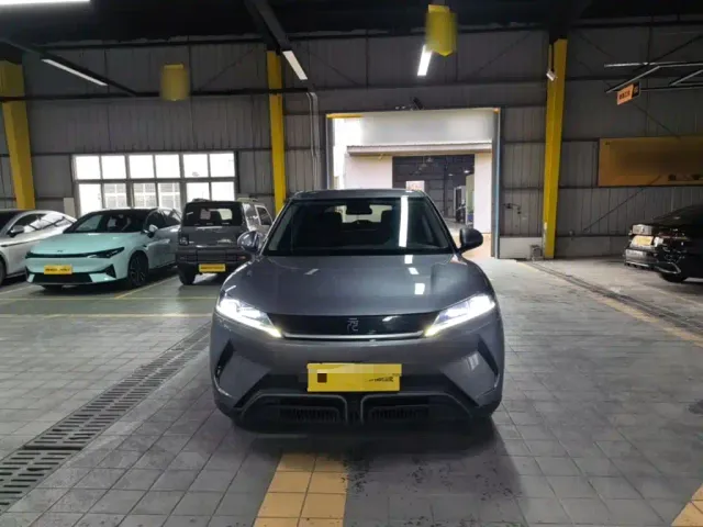 BYD Yuan UP — Фото автомобиля 2