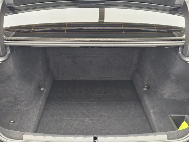 BMW 7 Series — Фото автомобиля 24