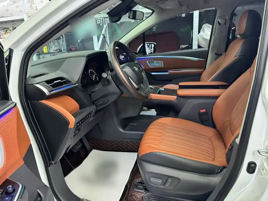 Toyota Toyota Sienna 2024 2.5L Hybrid Comfort Edition — Фото автомобиля 12