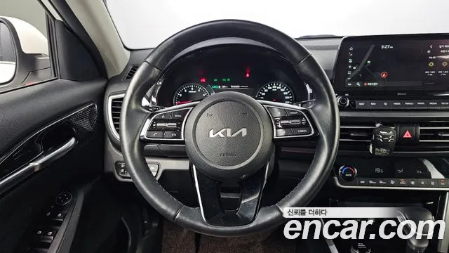 Kia Seltos Seltos Бензин 1.6 турбо 2WD — Фото автомобиля 13