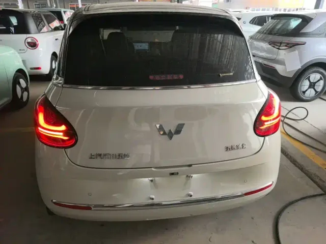 Wuling Bingo — Фото автомобиля 5