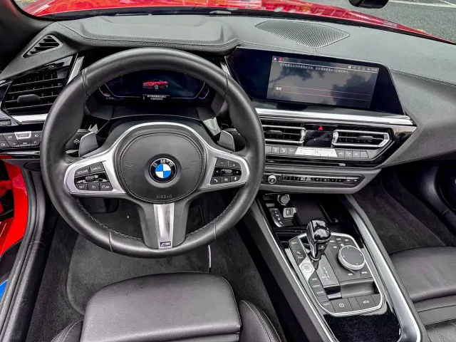 BMW Z4 — Фото автомобиля 10