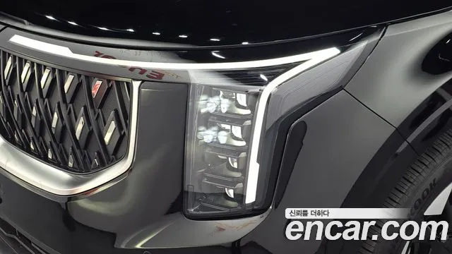 Kia Carnival — Фото автомобиля 7