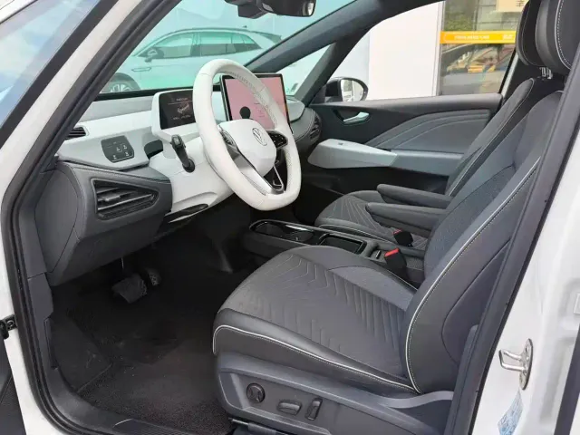 Volkswagen ID.3 — Фото автомобиля 4