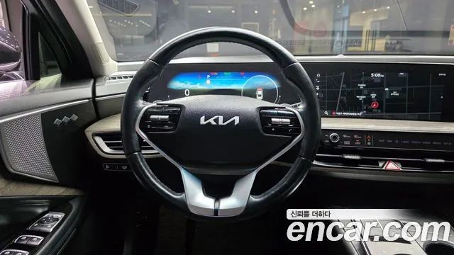Kia K8 — Фото автомобиля 16