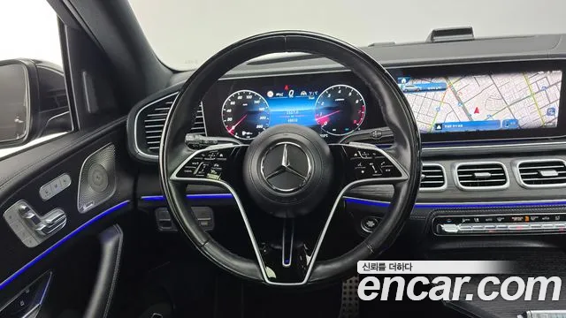 Mercedes-Benz GLS-Class — Фото автомобиля 13