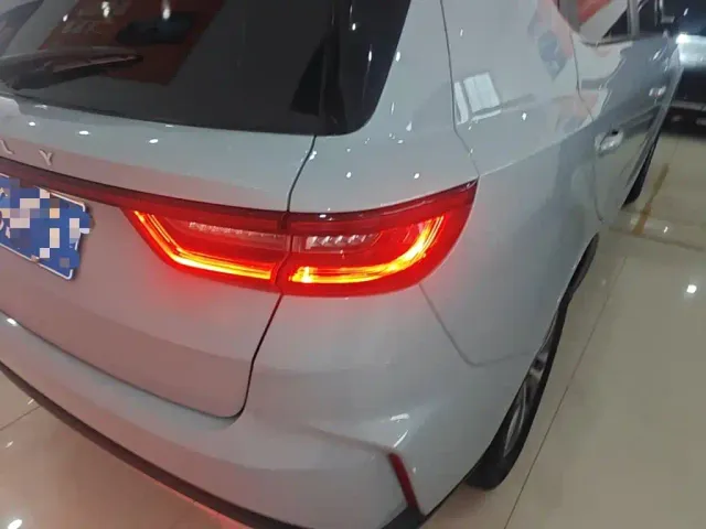 Geely Haoyue PRO — Фото автомобиля 7