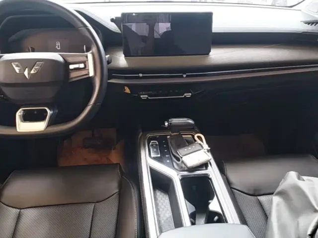 Wuling Jiachen — Фото автомобиля 12