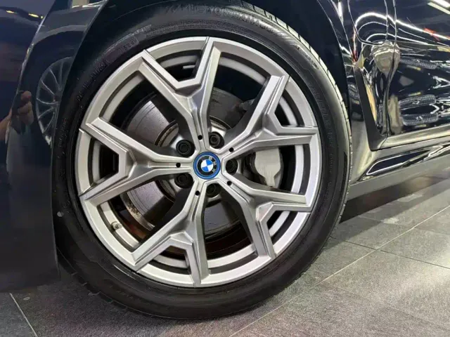 BMW i3 — Фото автомобиля 17