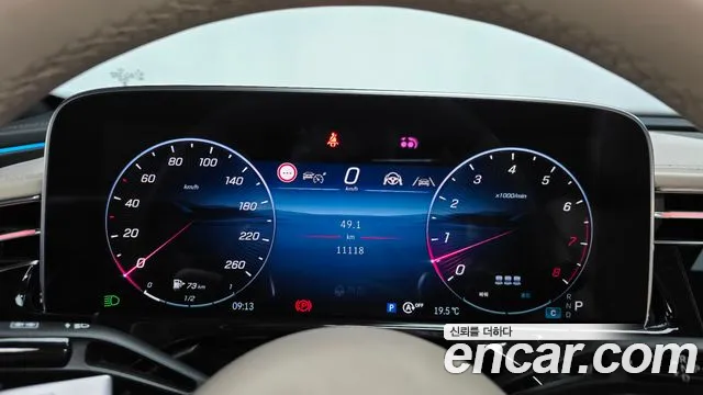 Mercedes-Benz E-Class W214 — Фото автомобиля 11